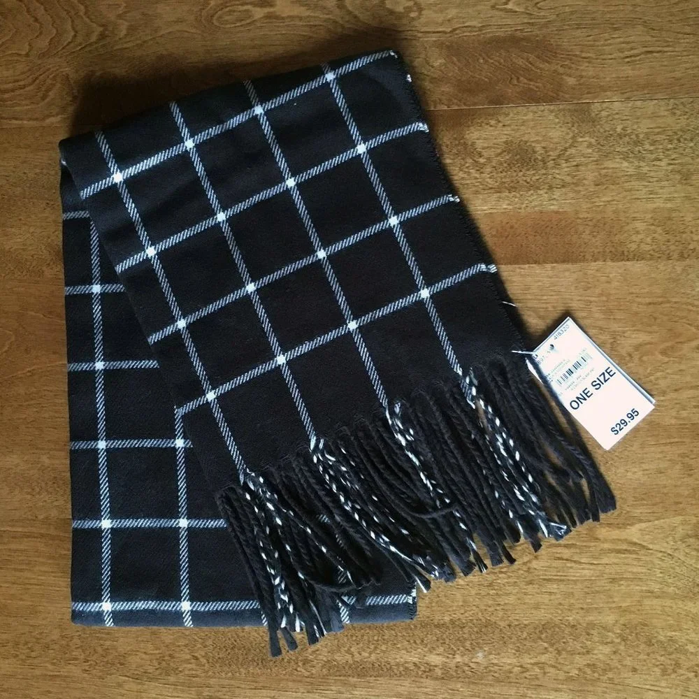 Lands' End black grid scarf NWT